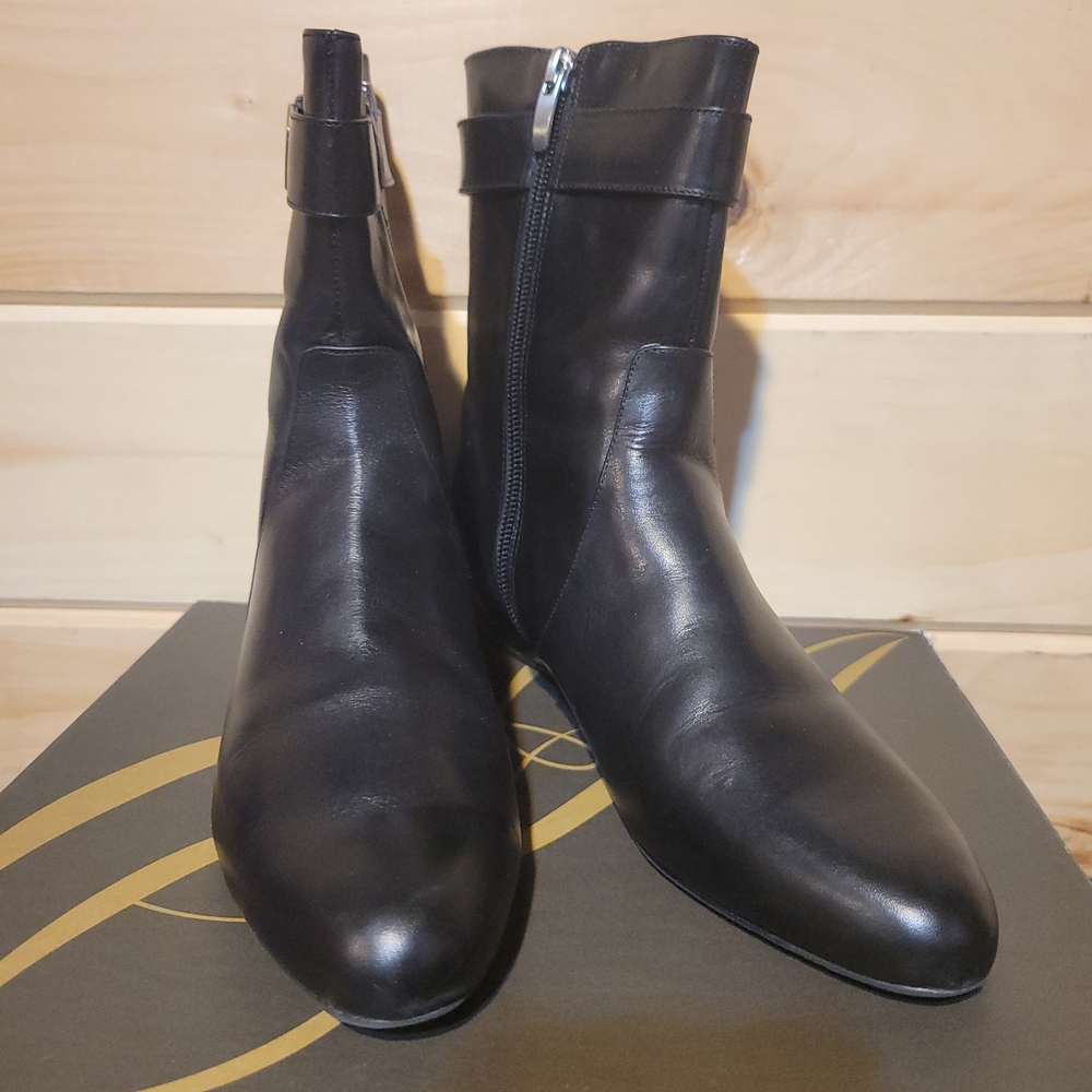 Enzo Angiolini Elegant Black Leather Boots